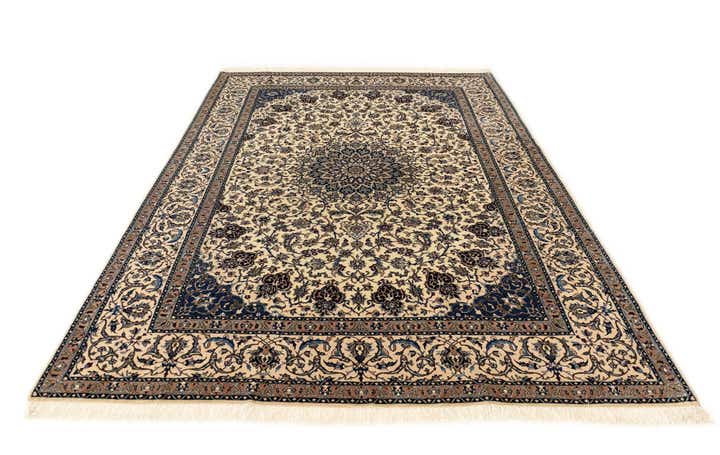 6' 7 x 9' 5 Nain Rug