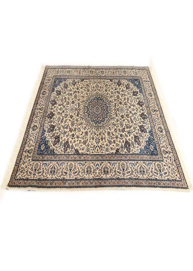 6' 7 x 9' 5 Nain Rug