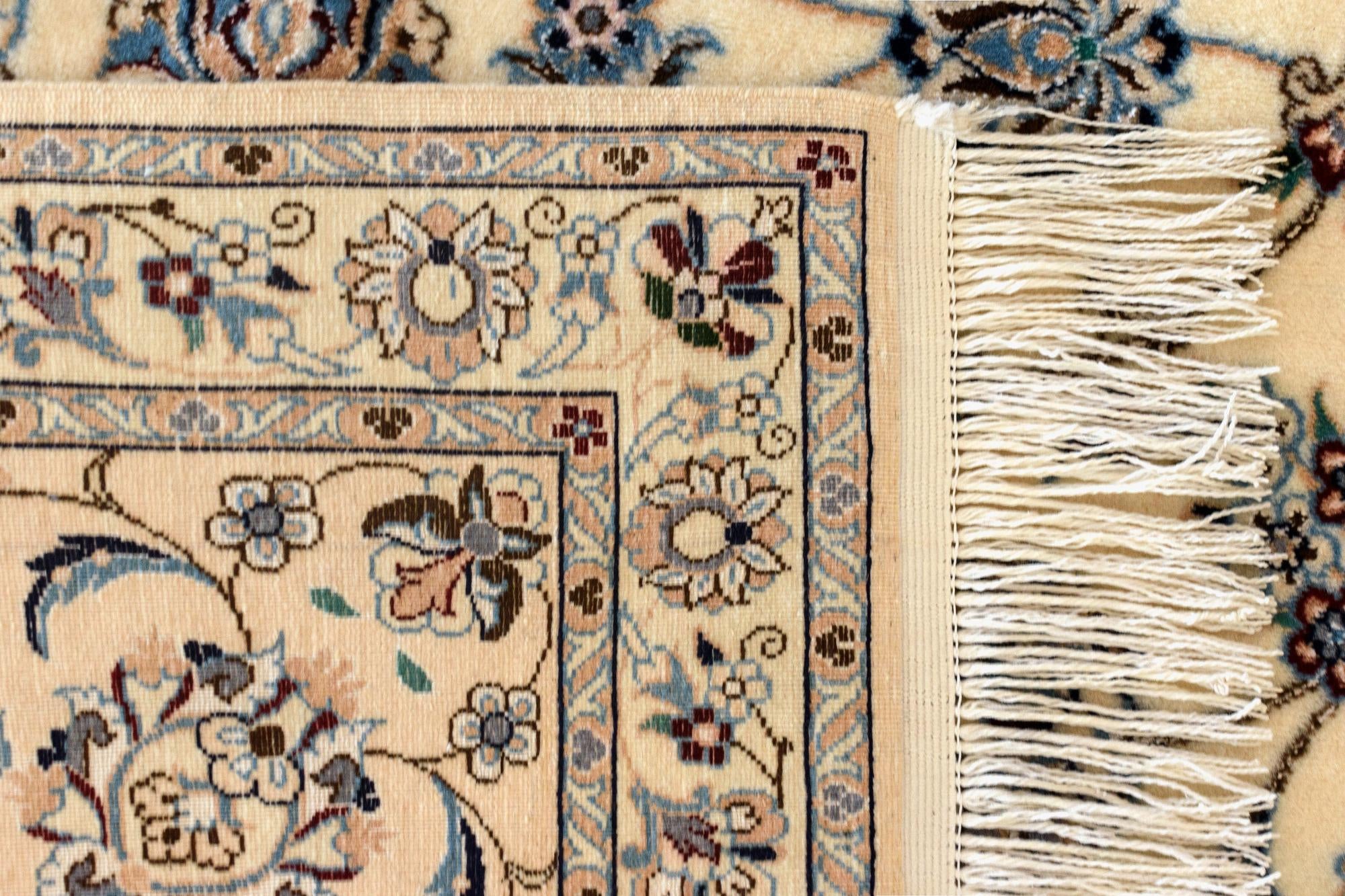 6' 7 x 9' 11 Nain Rug