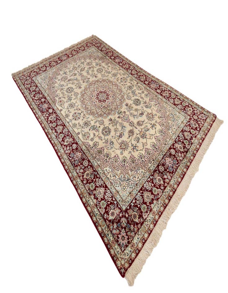 Detail image of 6' 4 x 9' 7 Nain Rug