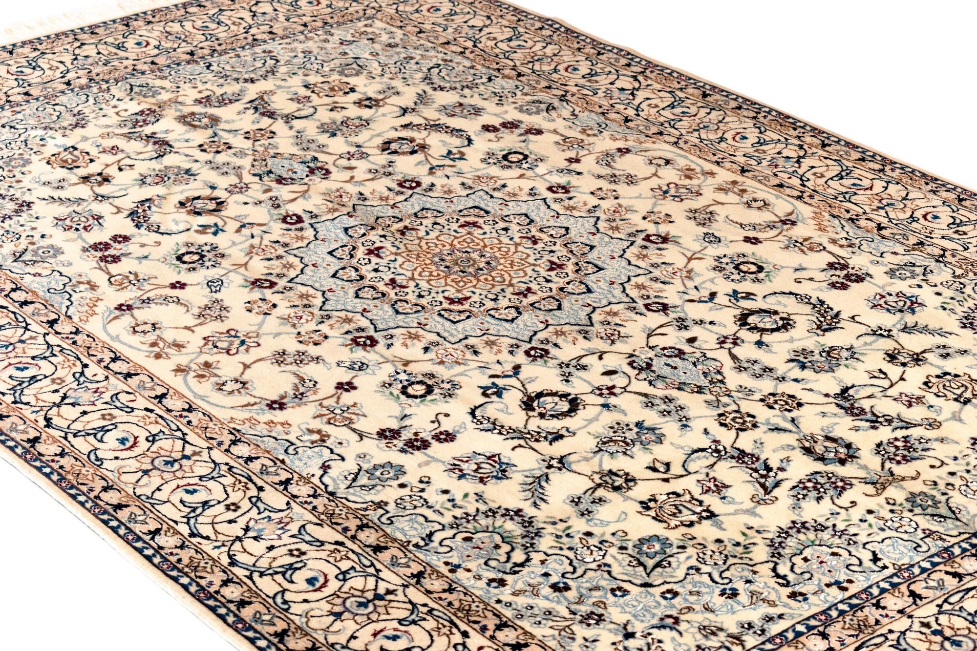 5' 5 x 8' 6 Nain Rug