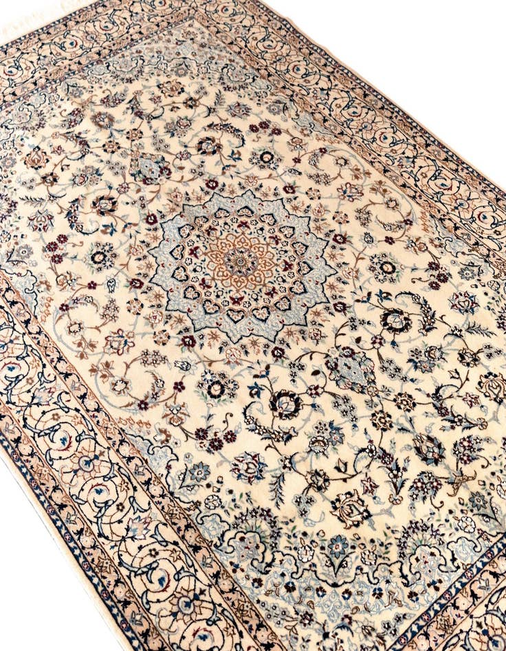 Detail image of 5' 5 x 8' 6 Nain Rug