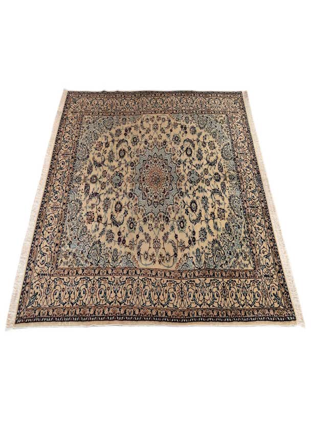 5' 5 x 8' 6 Nain Rug