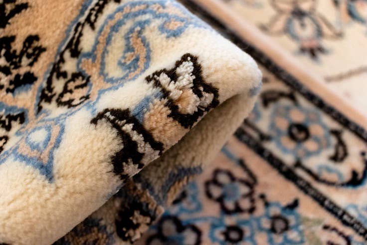 Detail image of 5' 9 x 8' 10 Nain Rug
