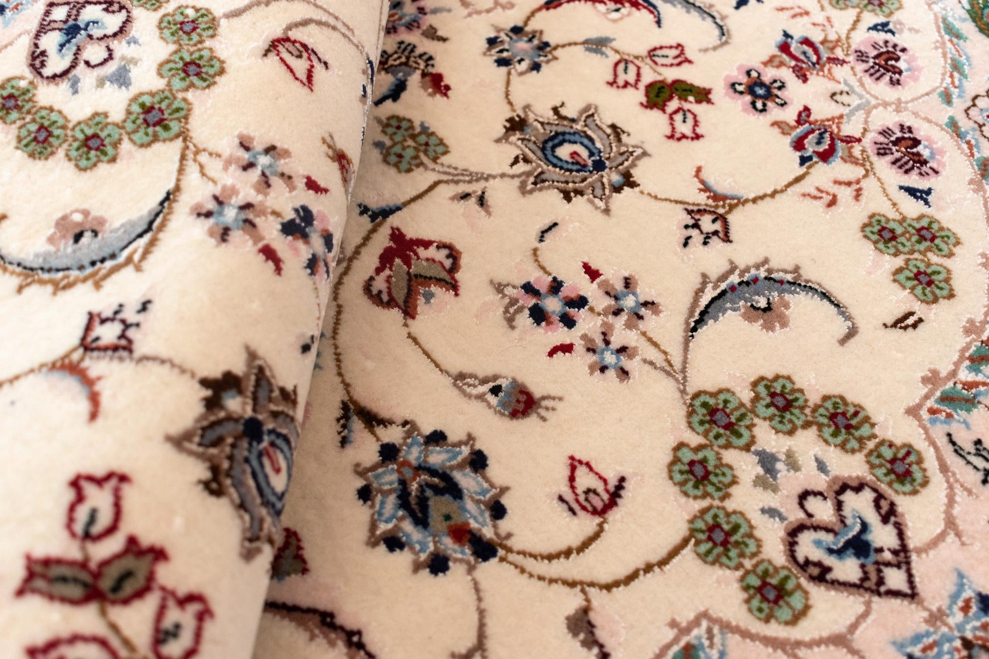 2' 11 x 3' 10 Nain Rug