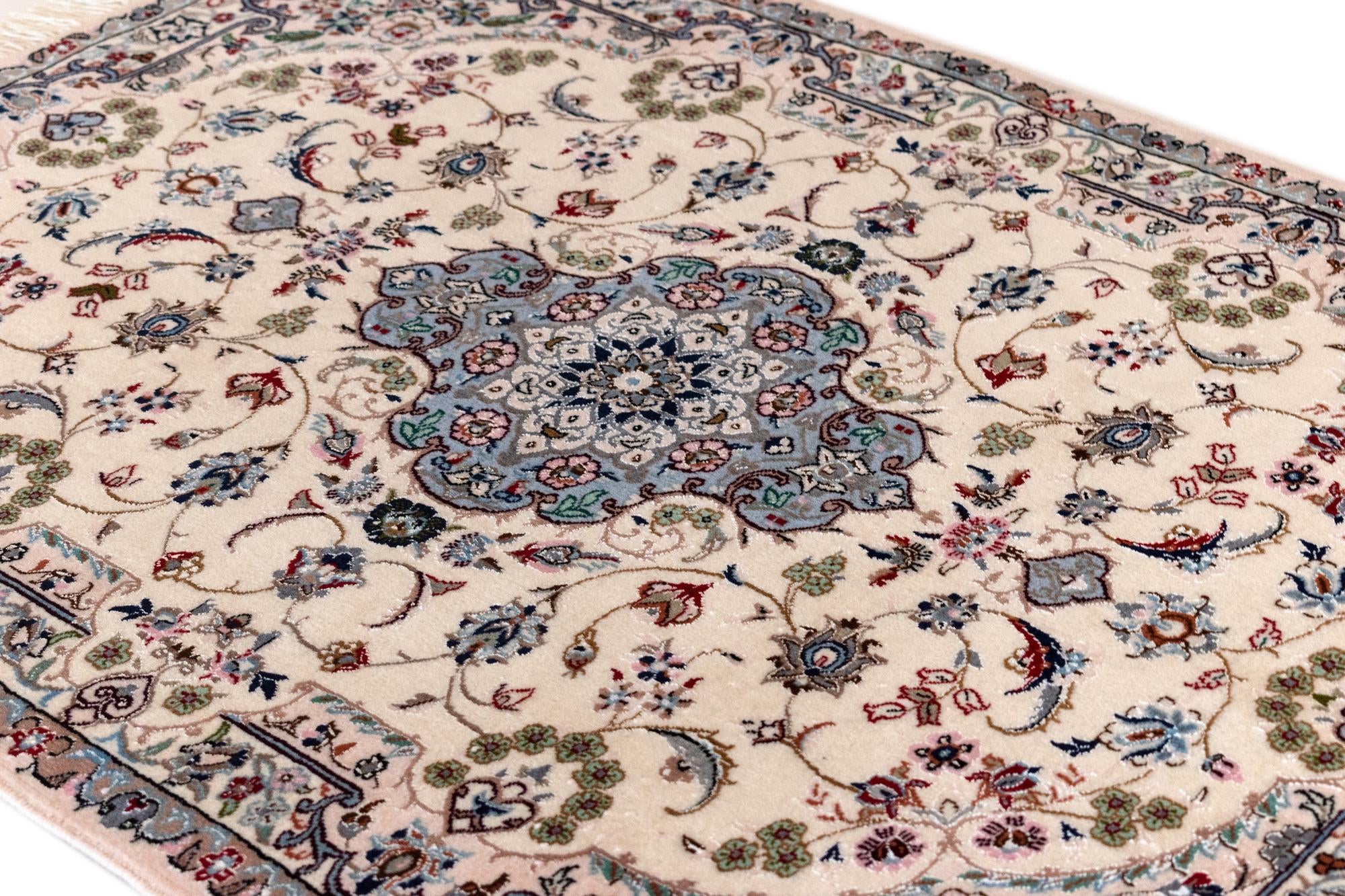 2' 11 x 3' 10 Nain Rug