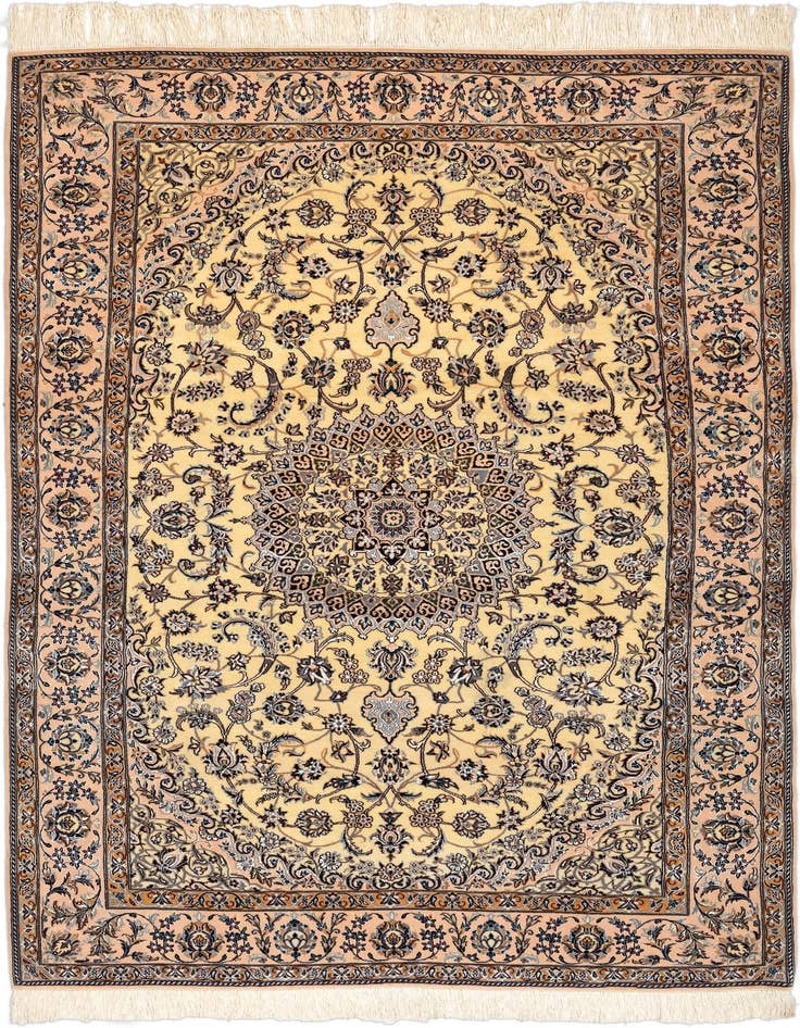 Detail image of 4' 6 x 7' 6 Nain Rug