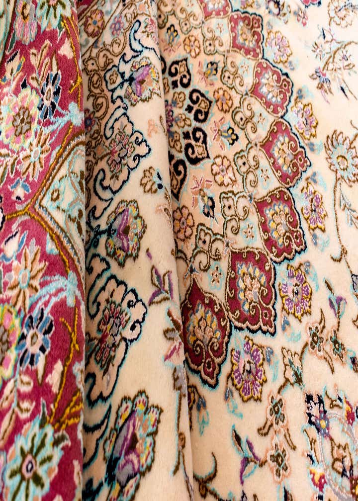 4' 10 x 7' 8 Nain Rug