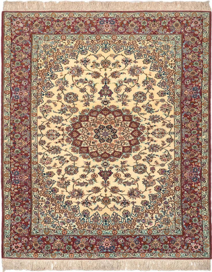Detail image of 4' 10 x 7' 8 Nain Rug