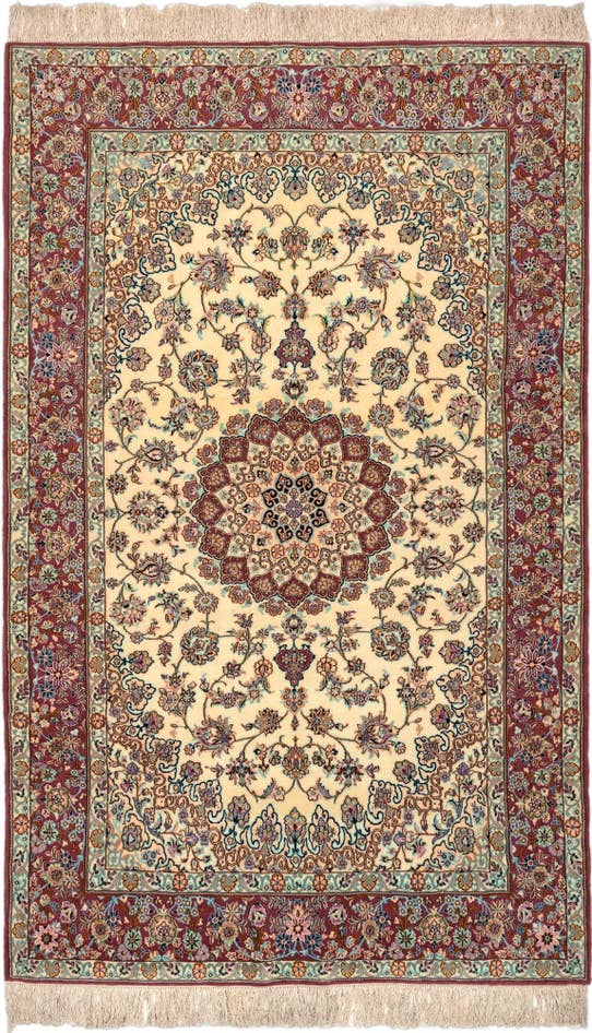 Detail image of 4' 10 x 7' 8 Nain Rug