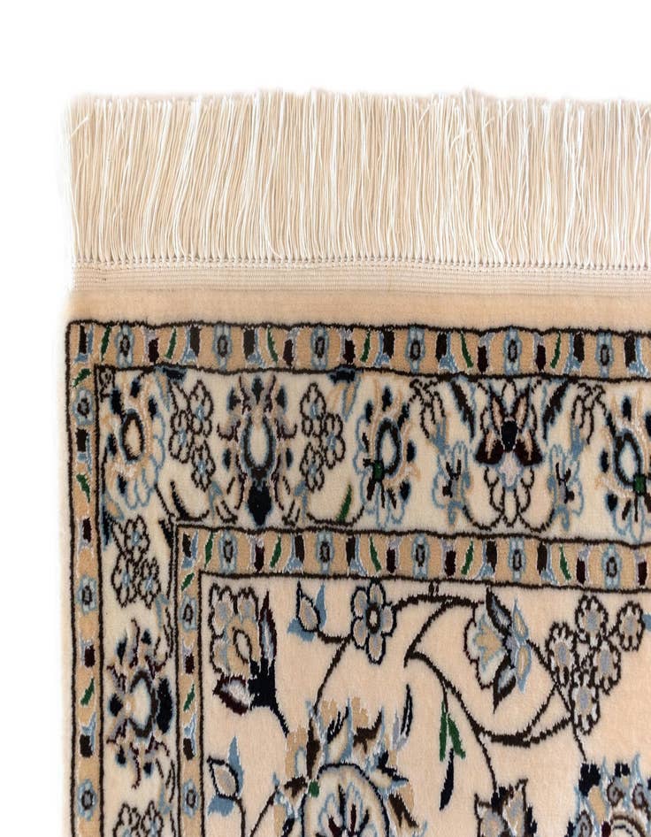 Detail image of 8' 5 x 10' 3 Nain Rug