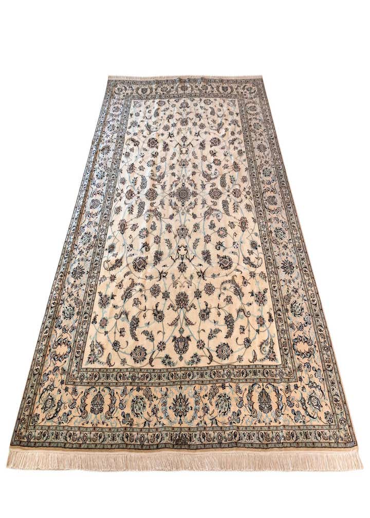 6' 10 x 10' 4 Nain Rug