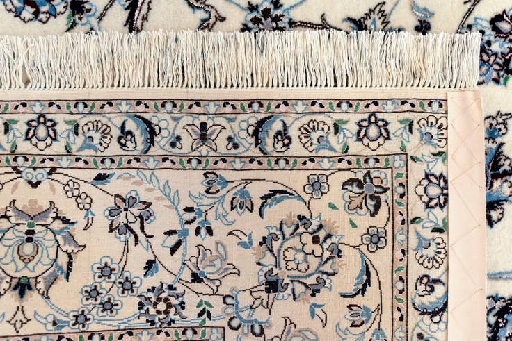 Detail image of 6' 9 x 9' 10 Nain Rug