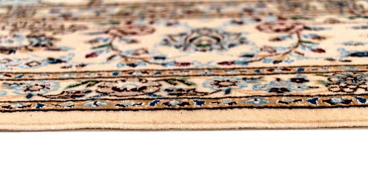 6' 9 x 10' 3 Nain Rug