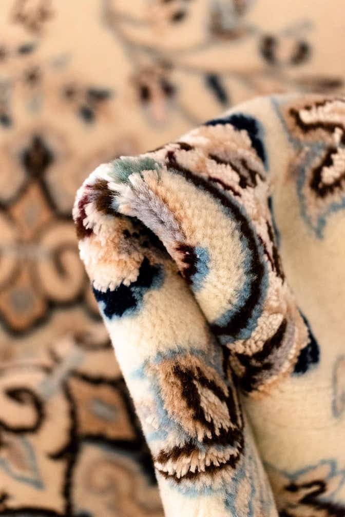 4' 3 x 6' 9 Nain Rug