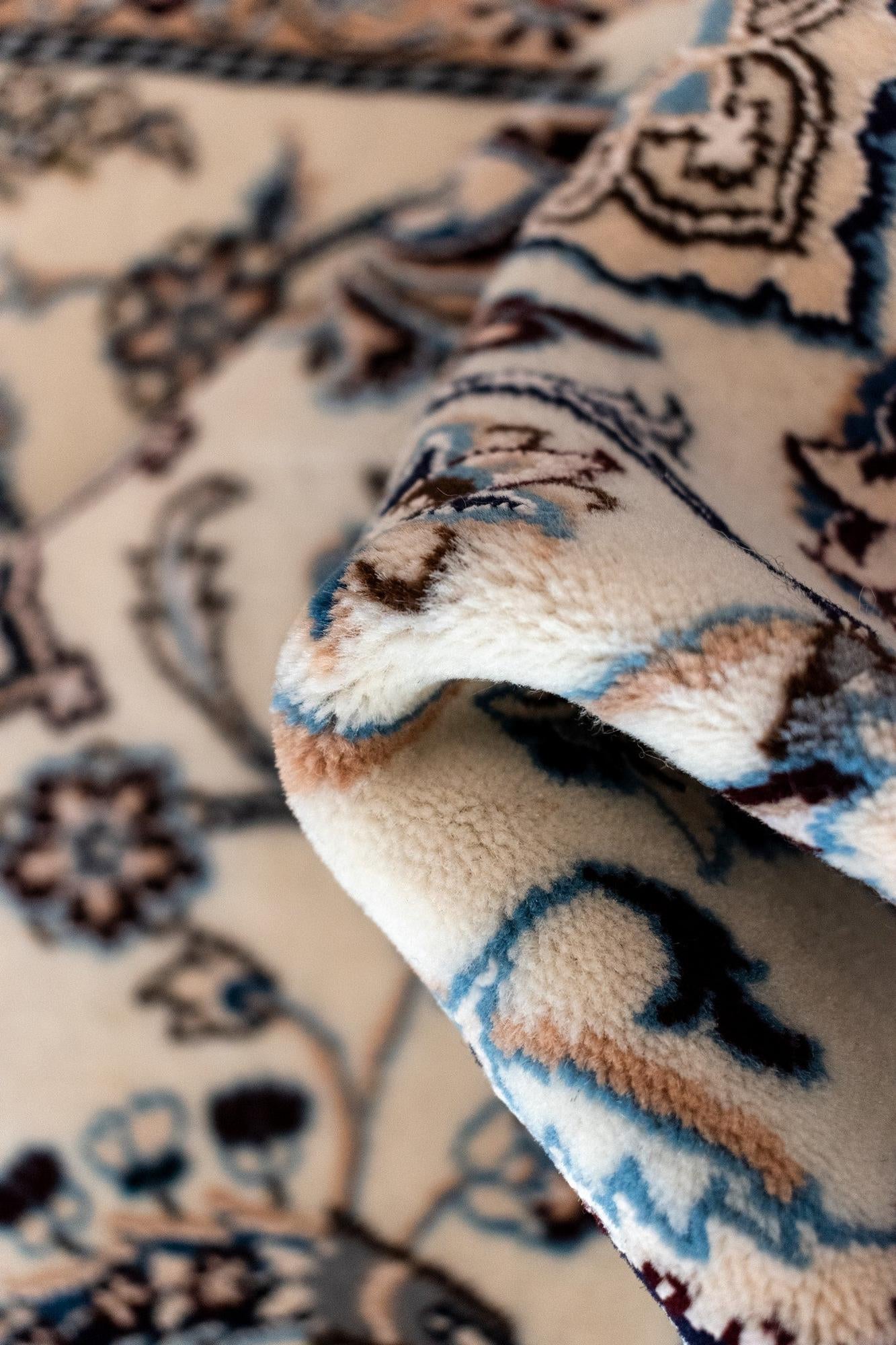 4' 3 x 6' 8 Nain Rug