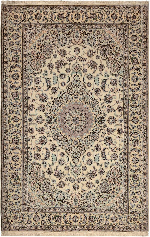 Detail image of 4' 5 x 6' 10 Nain Rug