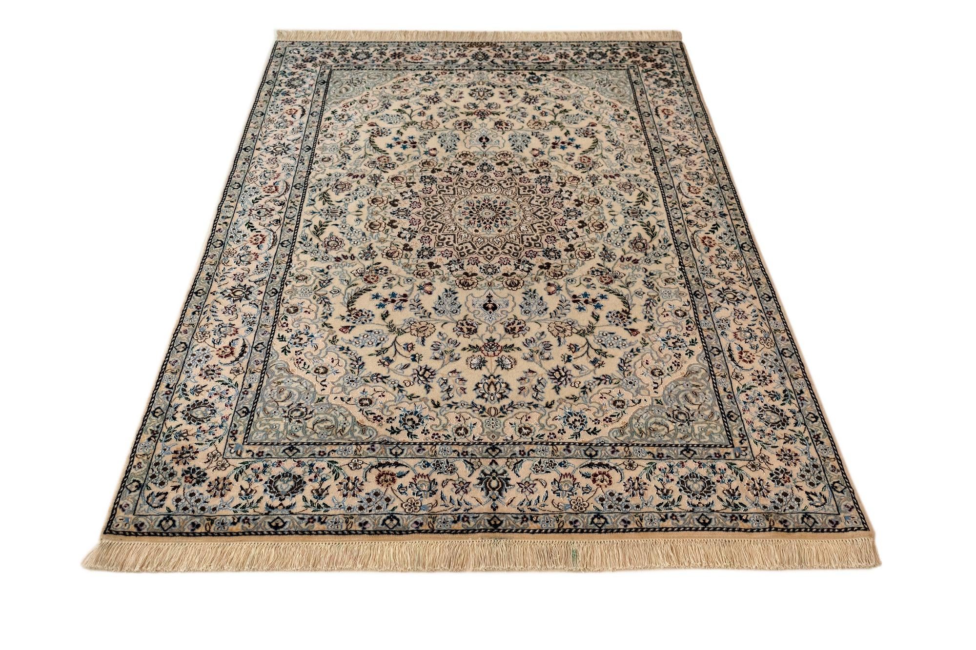 4' 2 x 6' 1 Nain Rug