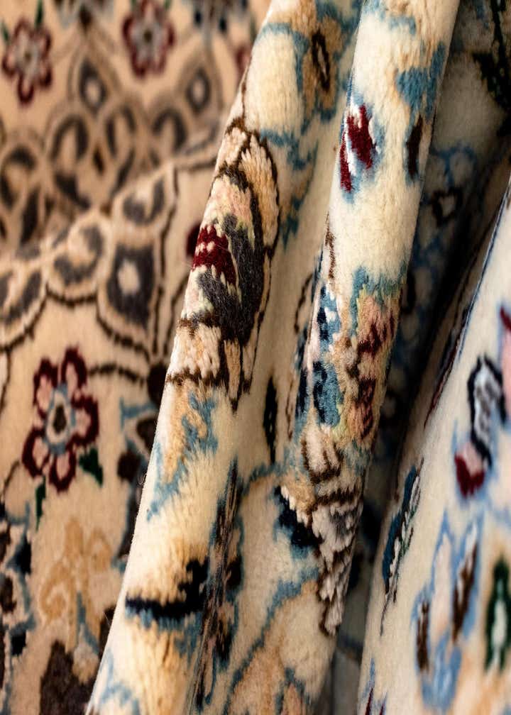 4' 2 x 6' 1 Nain Rug