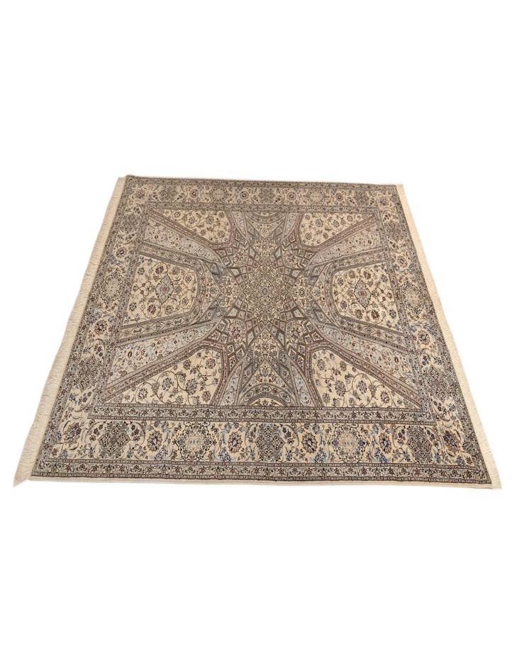 Detail image of 7' 1 x 10' 6 Nain Rug