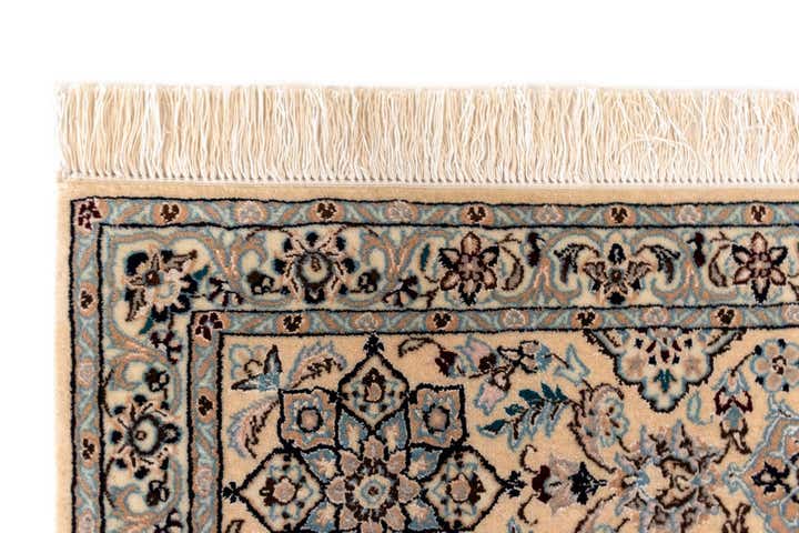 6' 10 x 9' 11 Nain Rug