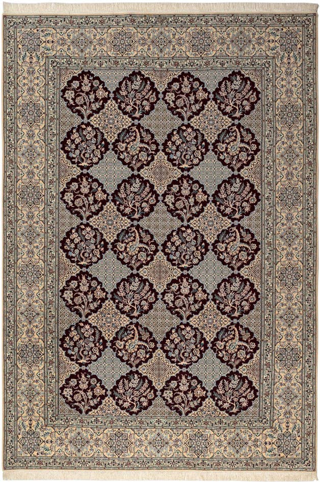 Detail image of 6' 10 x 9' 11 Nain Rug