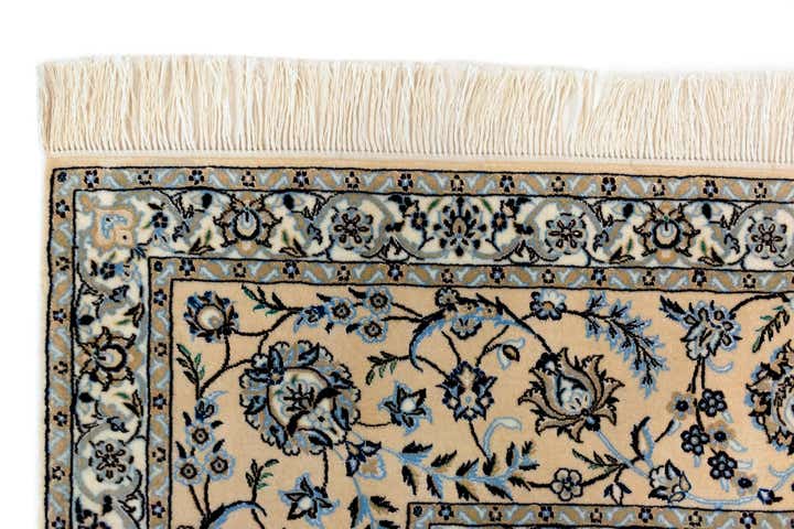 8' 7 x 10' Nain Rug