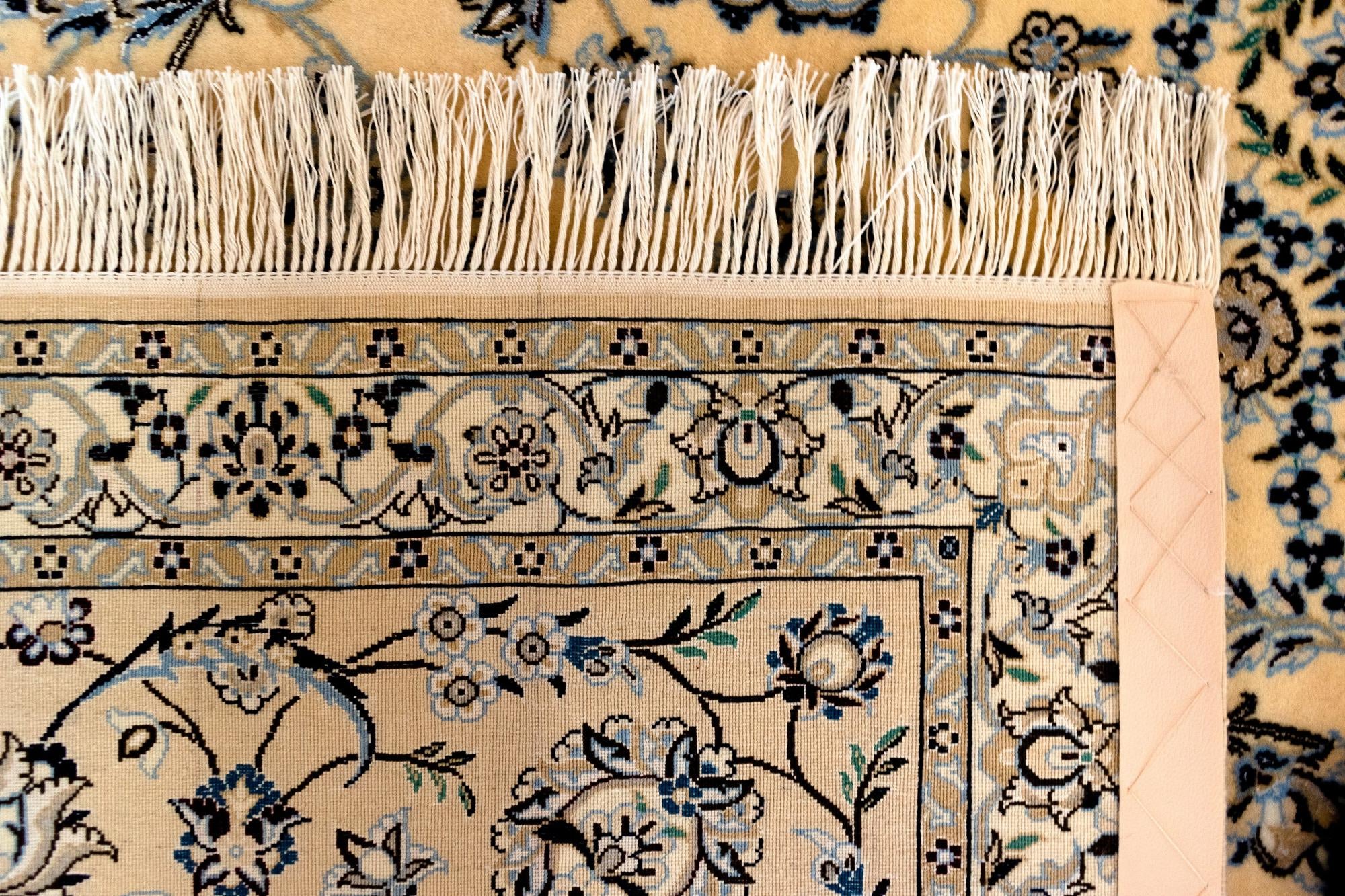 8' 7 x 10' Nain Rug