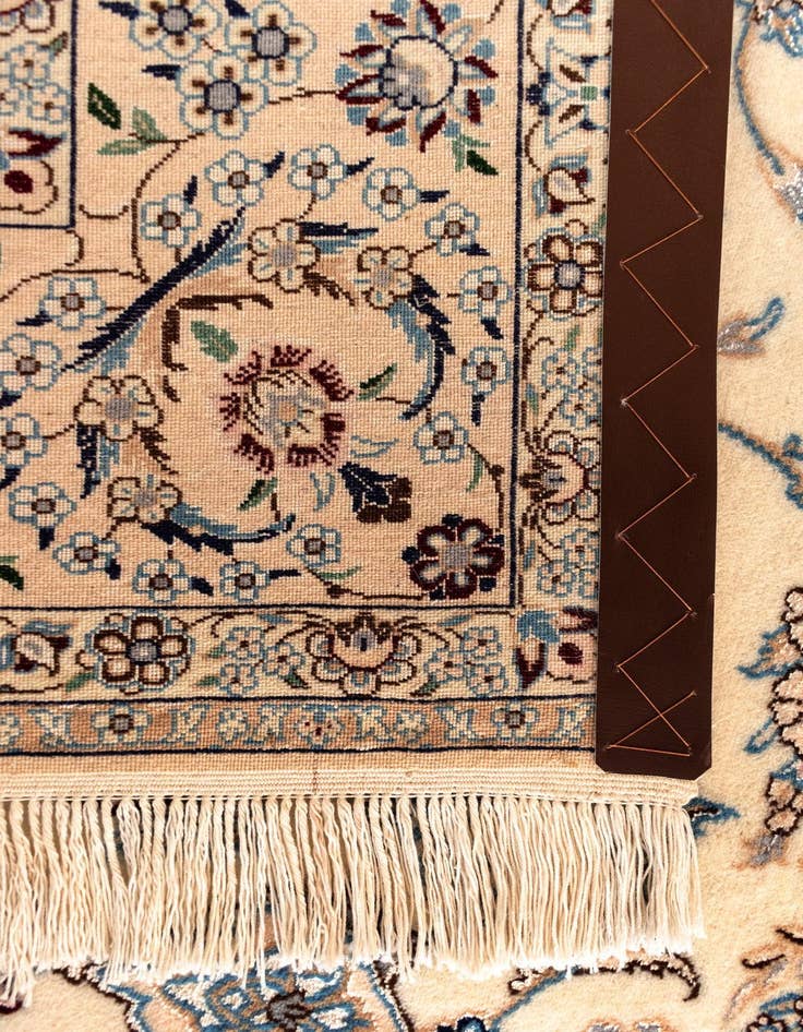 Detail image of 5' 2 x 7' 10 Nain Rug