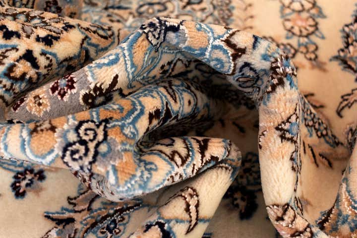 5' 2 x 7' 10 Nain Rug