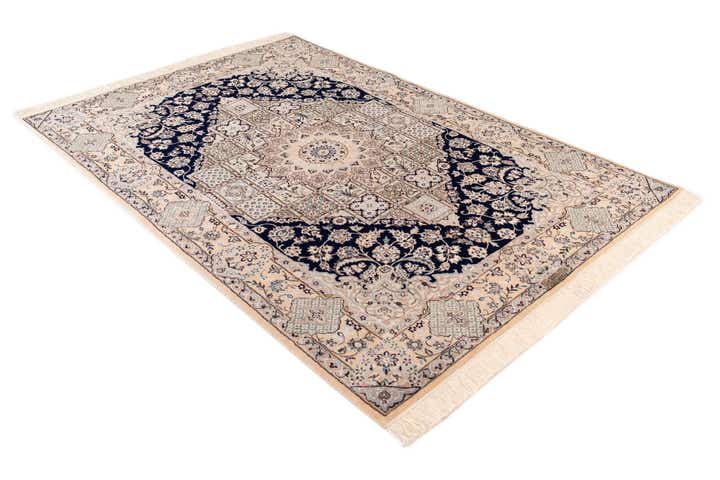 4' 2 x 6' 2 Nain Rug