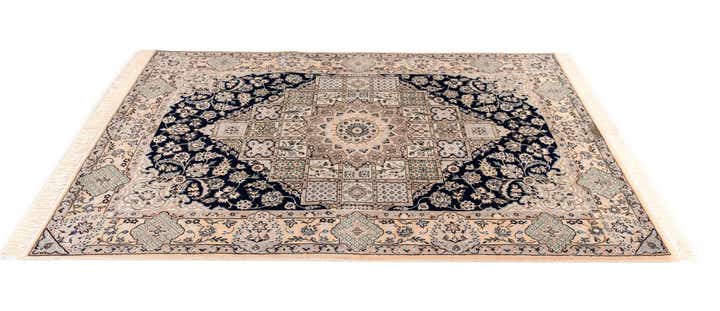 4' 2 x 6' 2 Nain Rug