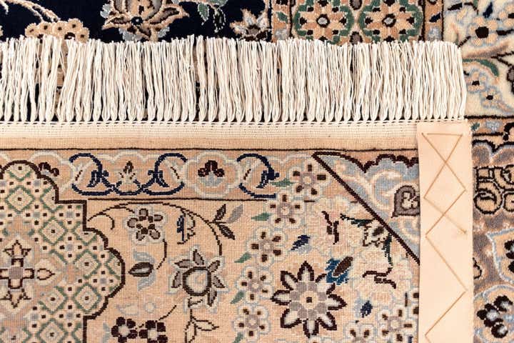 4' 2 x 6' 2 Nain Rug