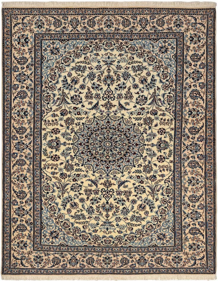 Detail image of 4' 2 x 6' 7 Nain Rug
