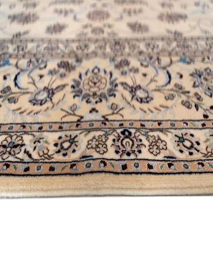 Detail image of 8' 6 x 11' 9 Nain Rug