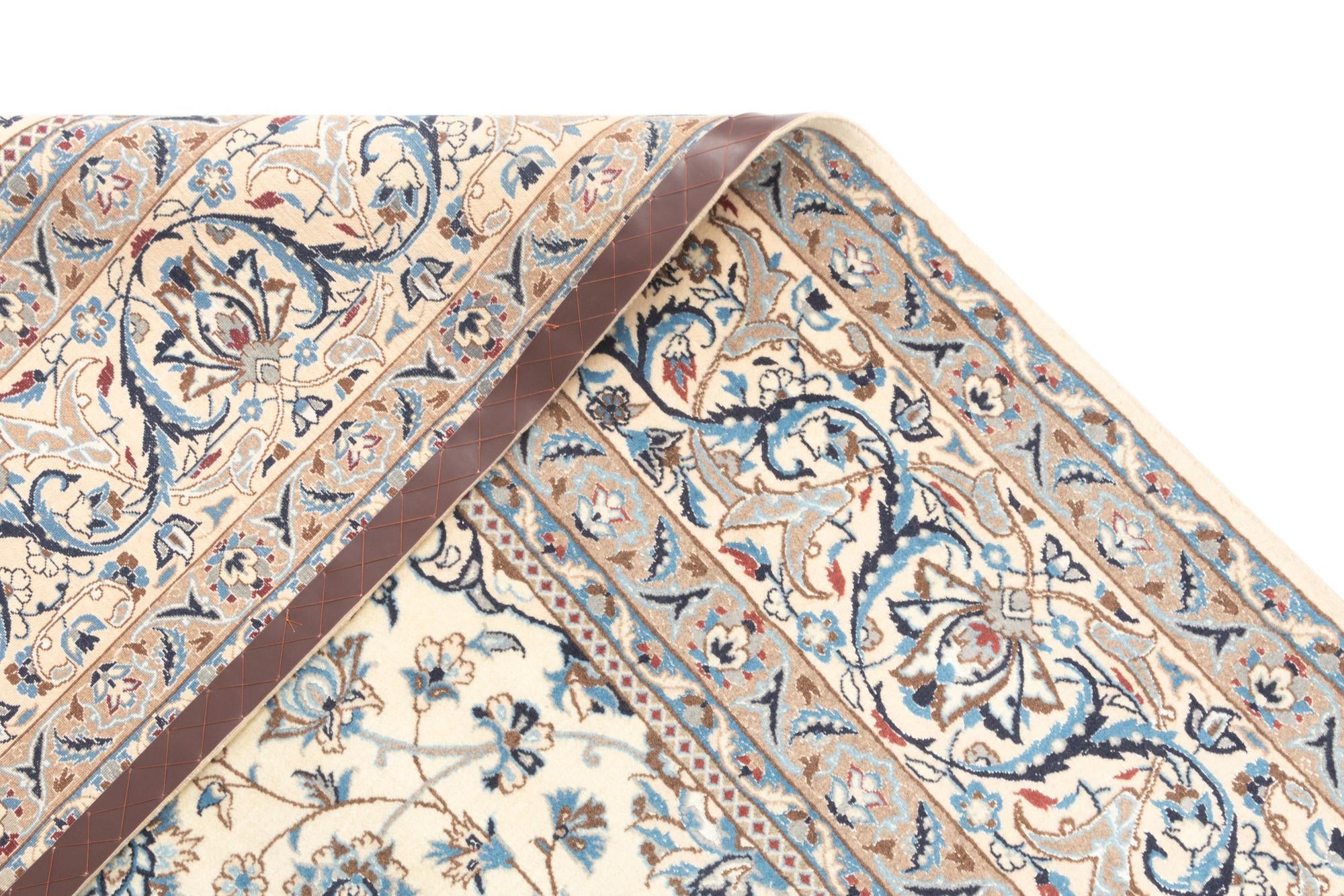 8' 8 x 13' 3 Nain Rug