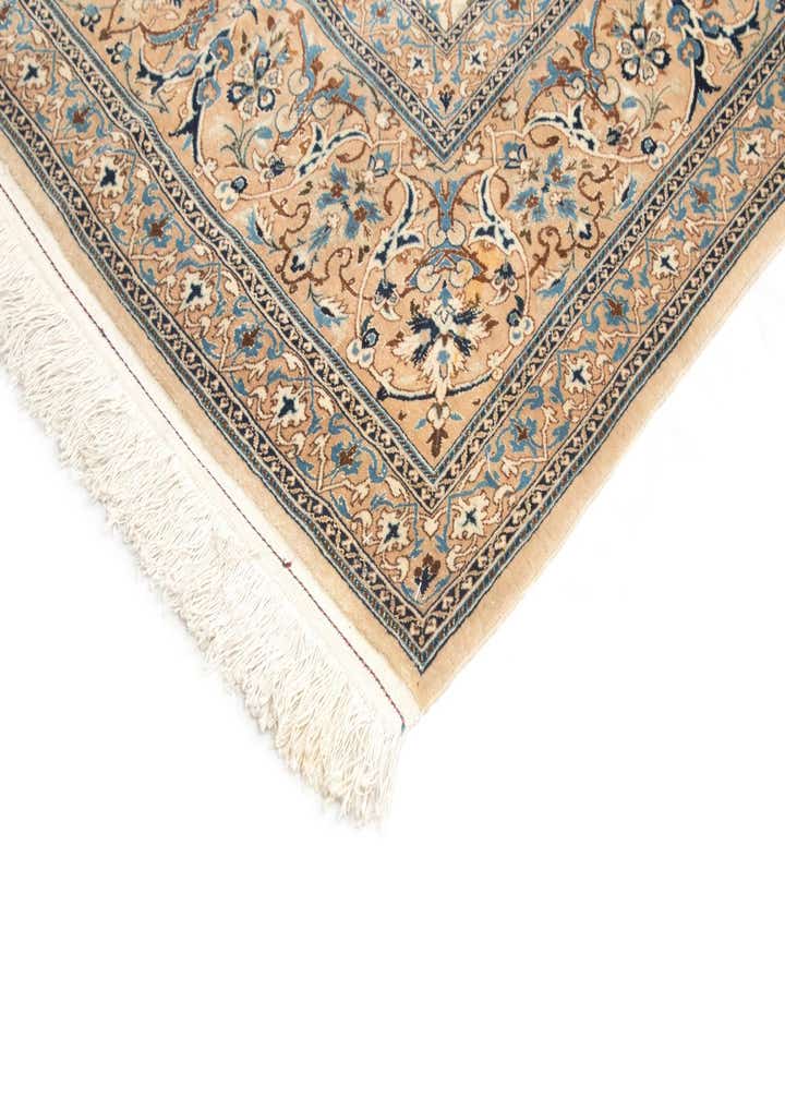 5' 7 x 9' 2 Hand Knotted Nain Rug