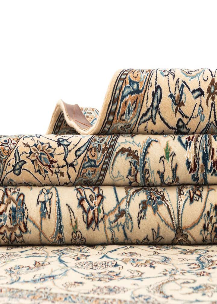 5' 7 x 8' 7 Hand Knotted Nain Rug