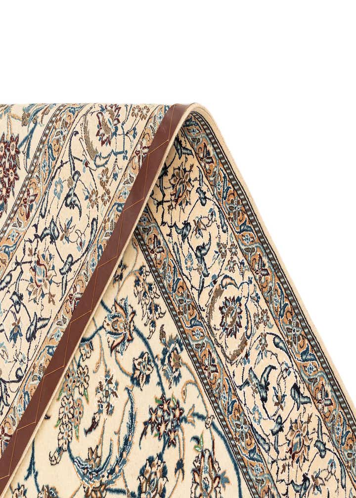5' 7 x 8' 7 Hand Knotted Nain Rug