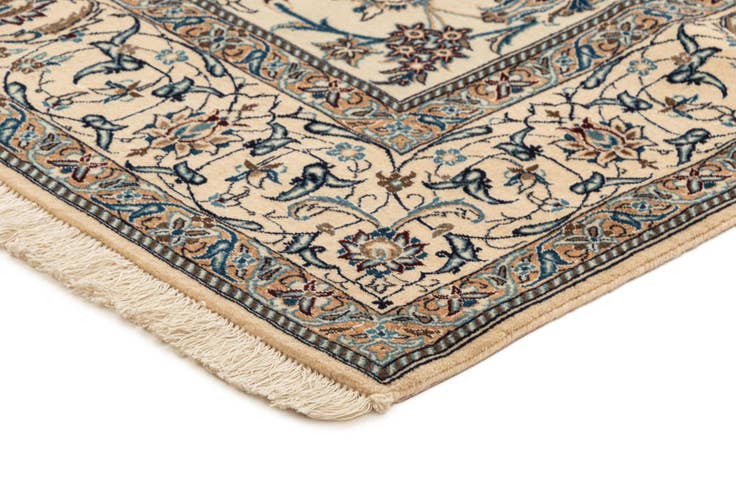 Detail image of 5' 7 x 8' 7 Hand Knotted Nain Rug