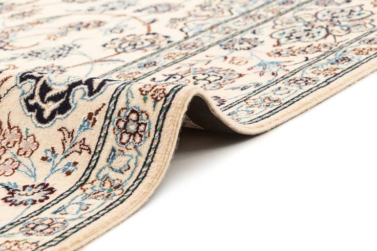 Detail image of 5' 1 x 7' 9 Hand Knotted Nain Rug