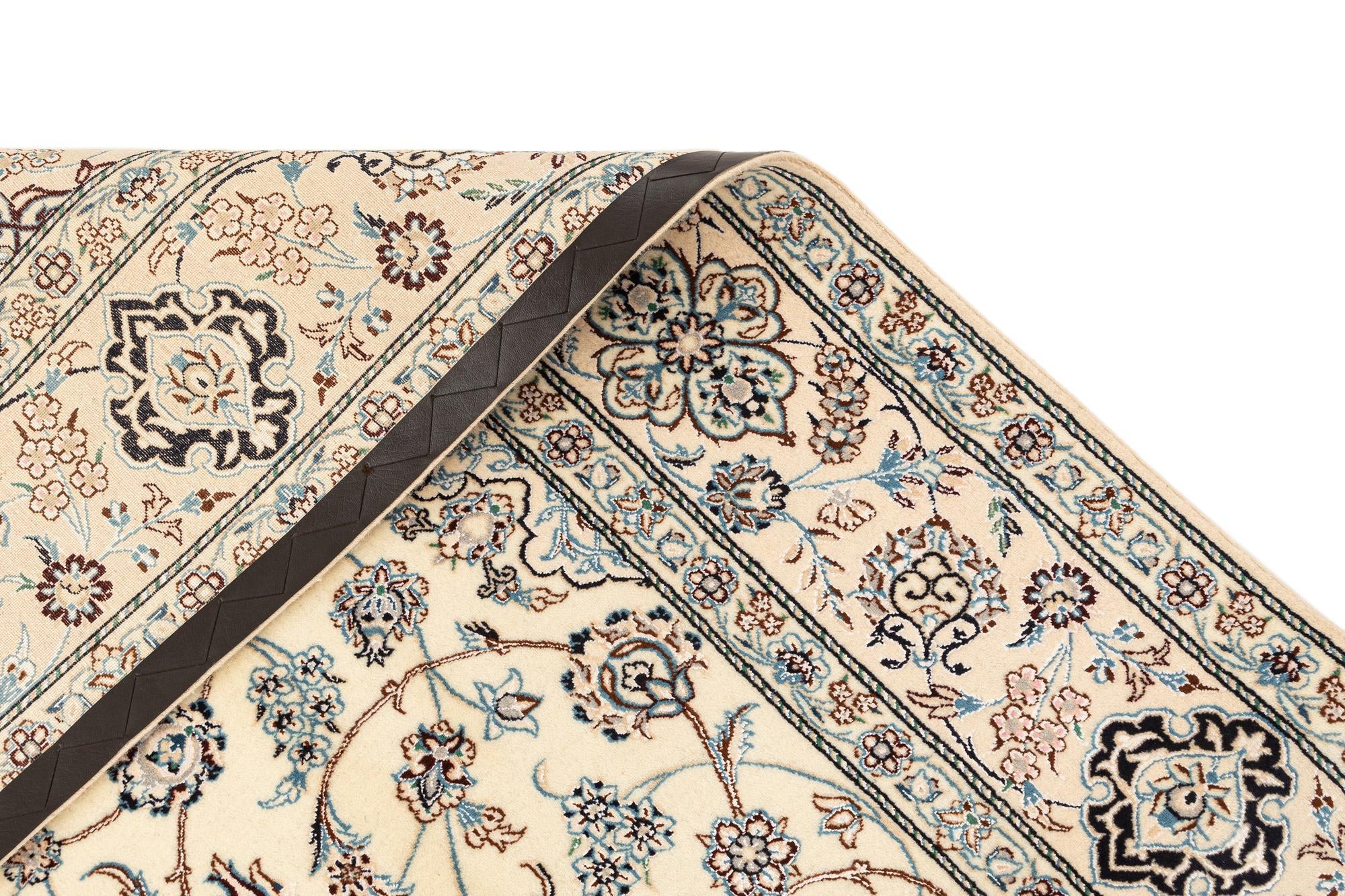 5' 1 x 7' 9 Hand Knotted Nain Rug
