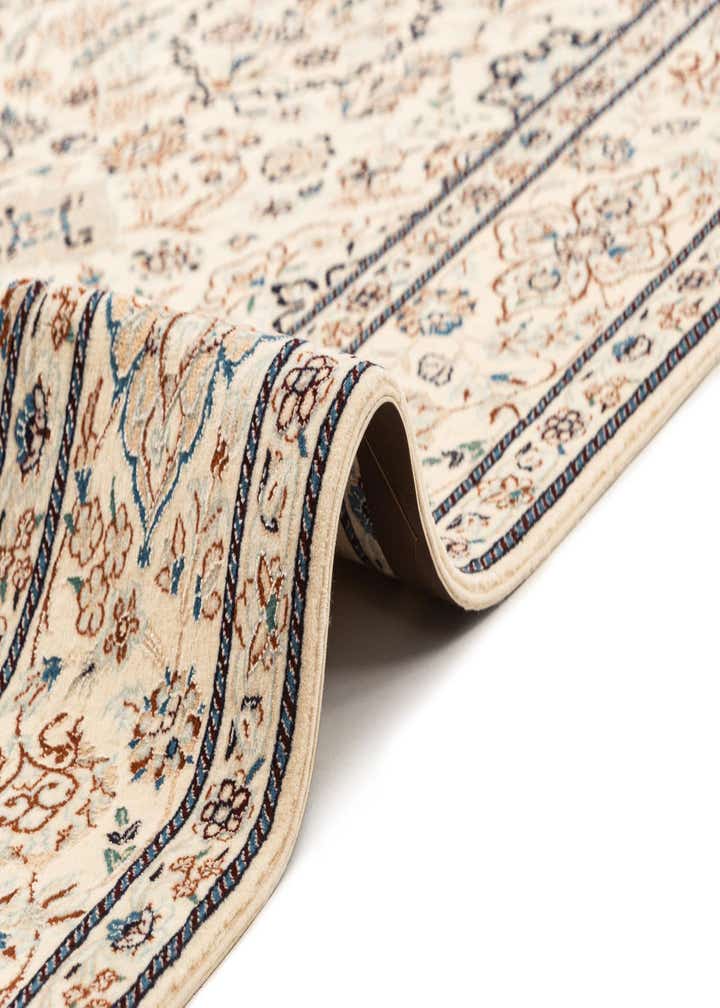 4' 11 x 7' 8 Hand Knotted Nain Rug