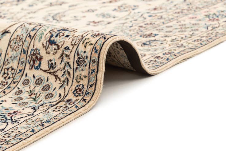 Detail image of 4' 10 x 7' 6 Hand Knotted Nain Rug