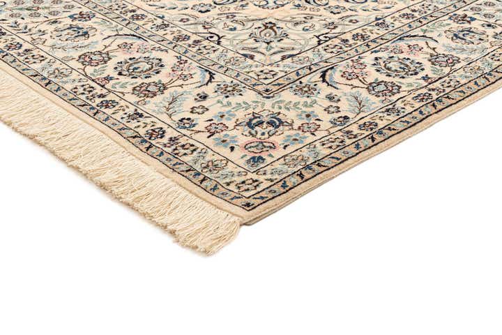 4' 10 x 7' 6 Hand Knotted Nain Rug
