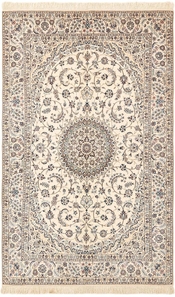 Detail image of 4' 10 x 7' 6 Hand Knotted Nain Rug