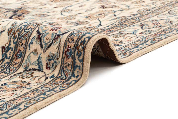 5' 1 x 8' 4 Hand Knotted Nain Rug