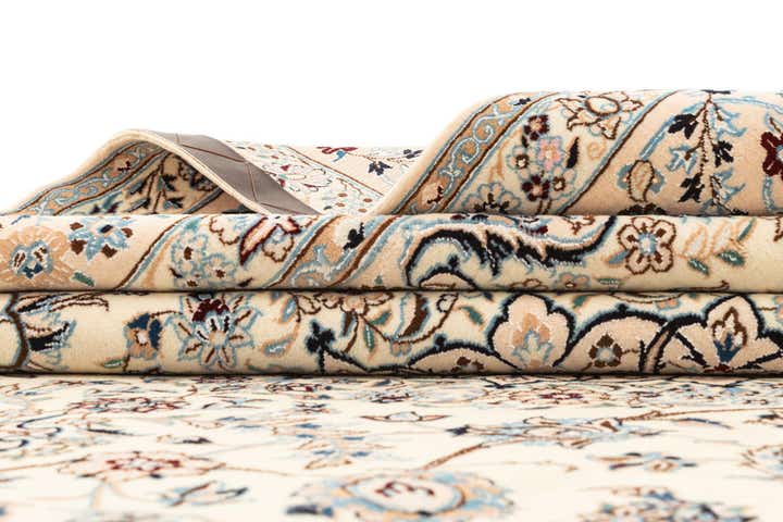 6' 11 x 10' 2 Hand Knotted Nain Rug