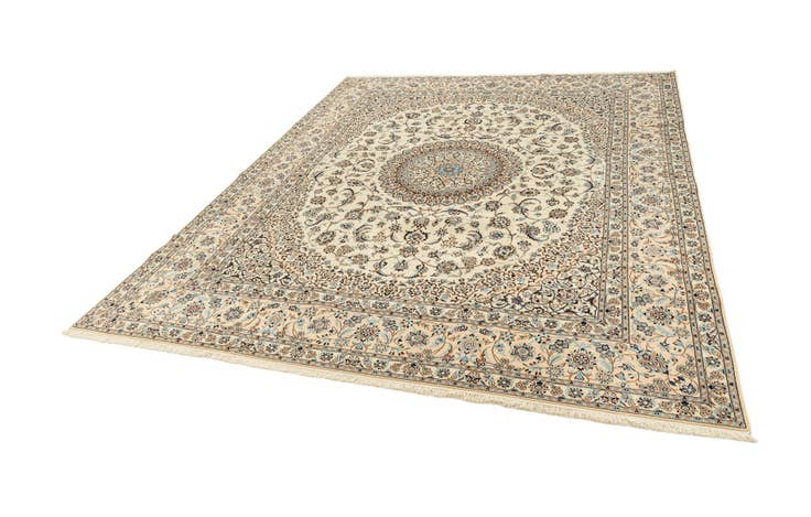 Detail image of 8' 4 x 10' 2 Nain Rug