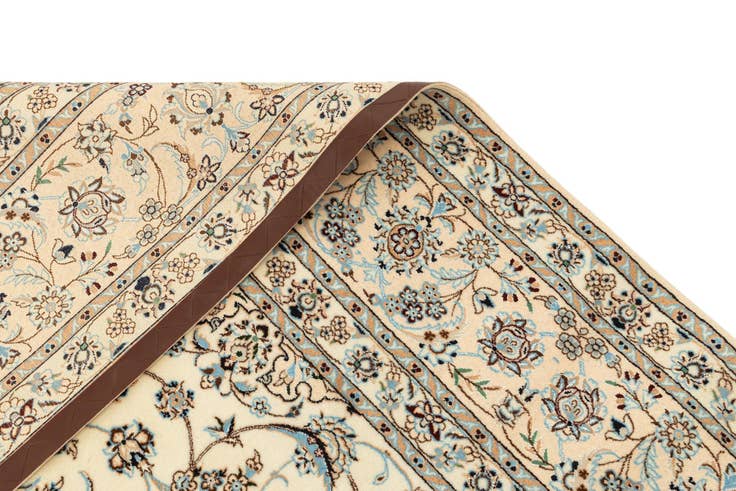 Detail image of 8' 4 x 10' 2 Nain Rug